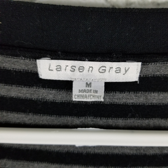 LARSEN GRAY | striped thin knit v-neck sweater - Picture 4 of 6